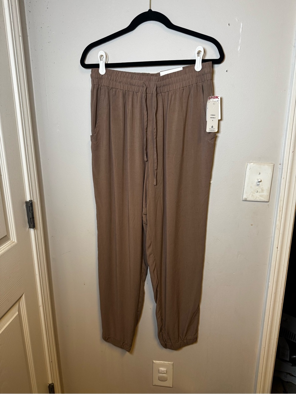 Pink Rose Women’s Brown Draped Joggers size XL NWT